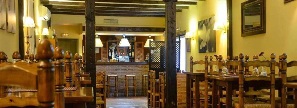Hostal Rural Moratín Pastrana Exterior foto